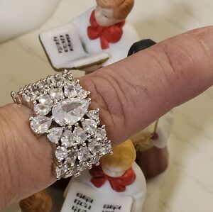 Pear shape cubic zirconia Ring - (Bold and timeless)